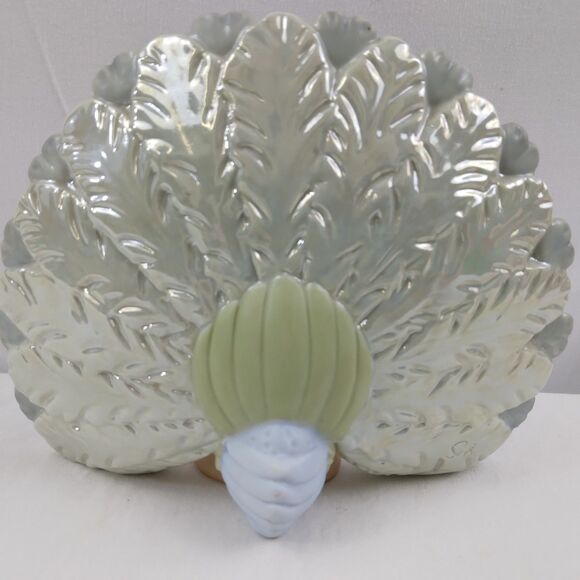 Precious Moments - You Should Be Proud As A Peacock  733008 - Picture 5 of 8